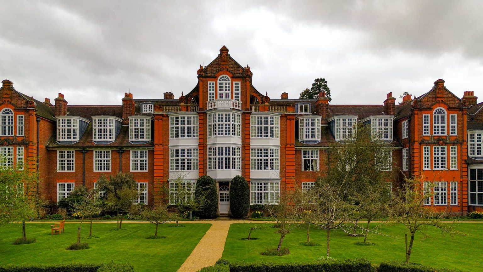 Newnham College - Cambridge Colleges